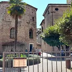 Corte Cavour. Mansarda Nel Cuore Della Citta Apartment Ravenna