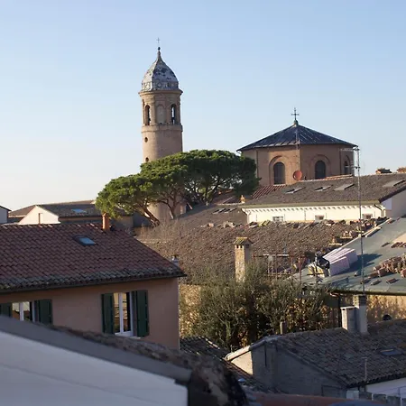 Corte Cavour. Mansarda Nel Cuore Della Citta Daire Ravenna