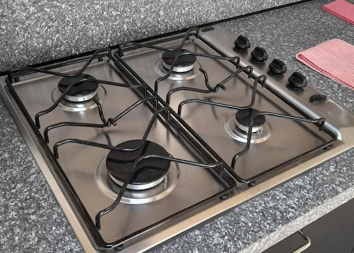 Corte Cavour. Mansarda Nel Cuore Della Appartamento