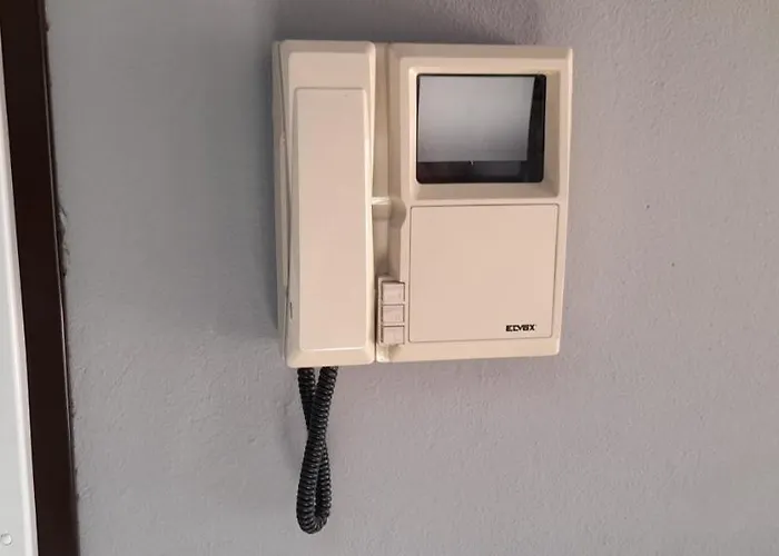 Corte Cavour. Mansarda Nel Cuore Della *