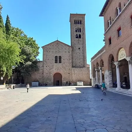 Corte Cavour. Mansarda Nel Cuore Della Citta Apartment Ravenna