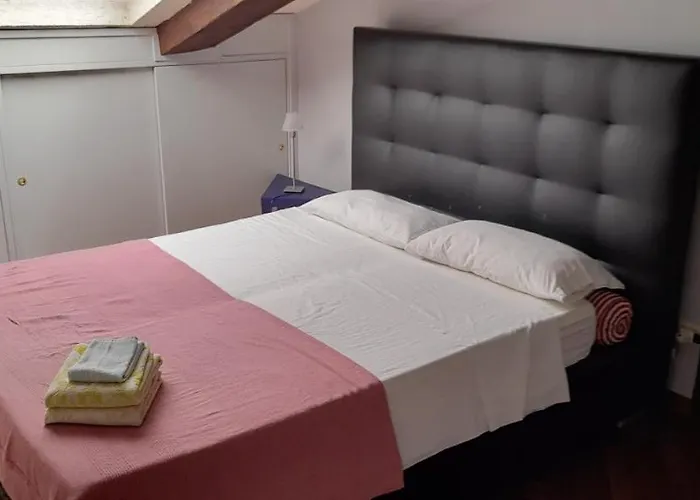 Corte Cavour. Mansarda Nel Cuore Della Citta Apartment Ravenna