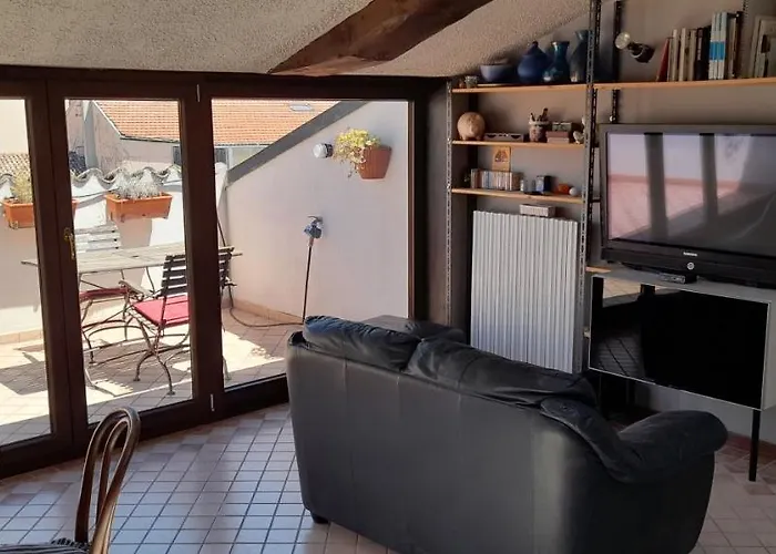 Appartement Corte Cavour. Mansarda Nel Cuore Della *