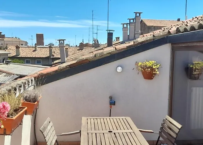 Apartment Corte Cavour. Mansarda Nel Cuore Della Citta Ravenna